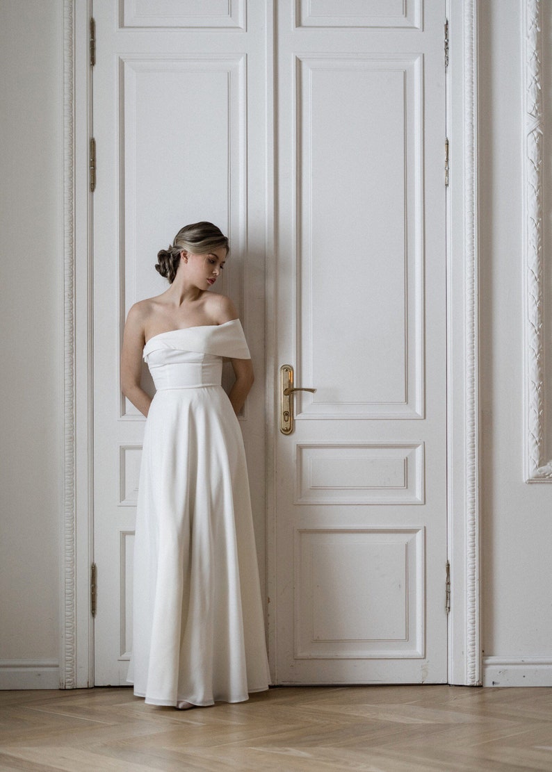 Off shoulder wedding dress • classic wedding dress • long wedding gown