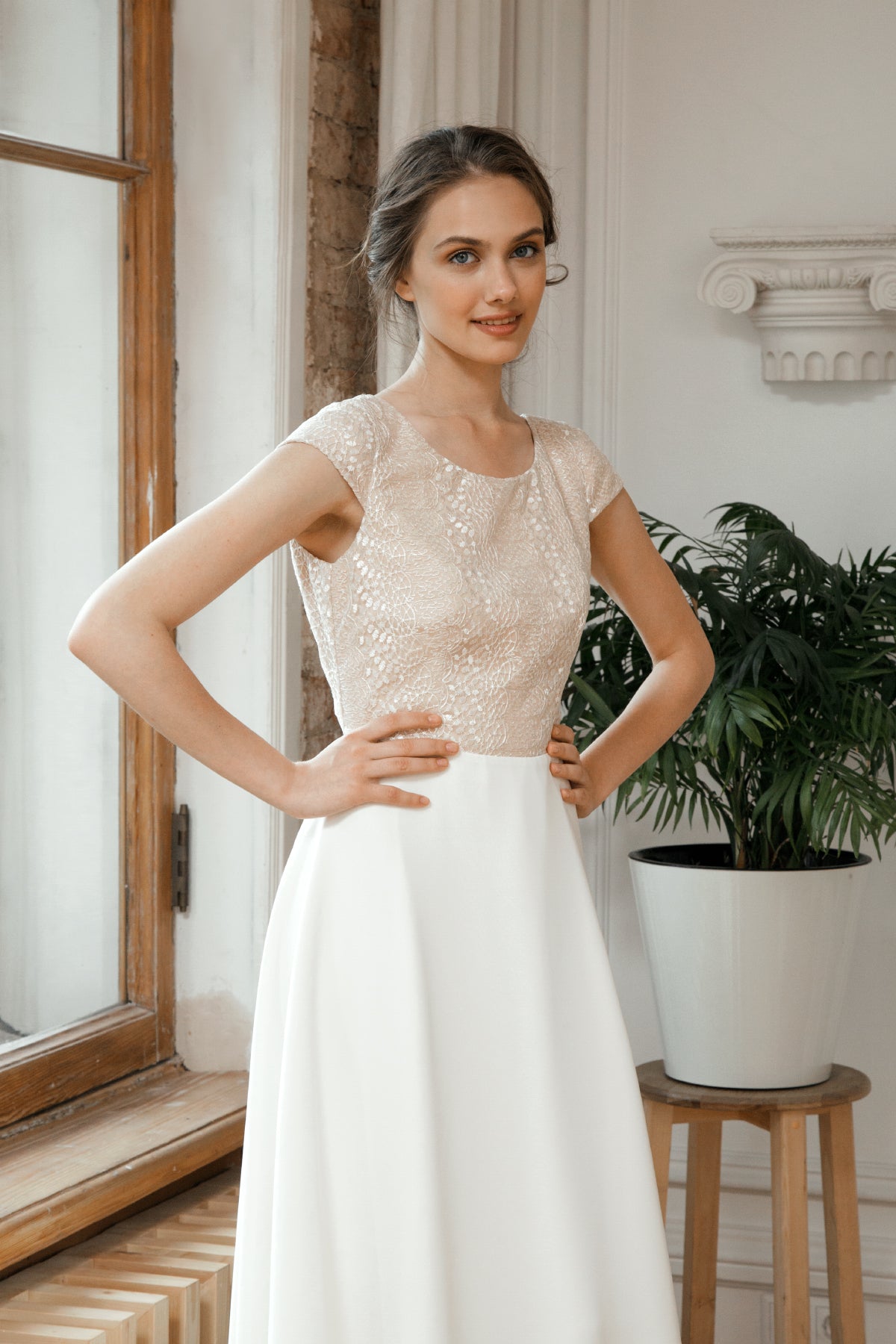 Lace wedding dress • short sleeve wedding dress